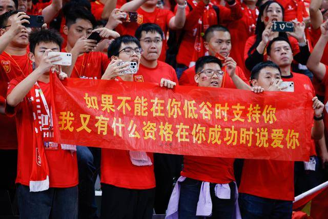 媒体揭露迪奥曼德与皇马的转会协议因莱比锡拖延未能达成